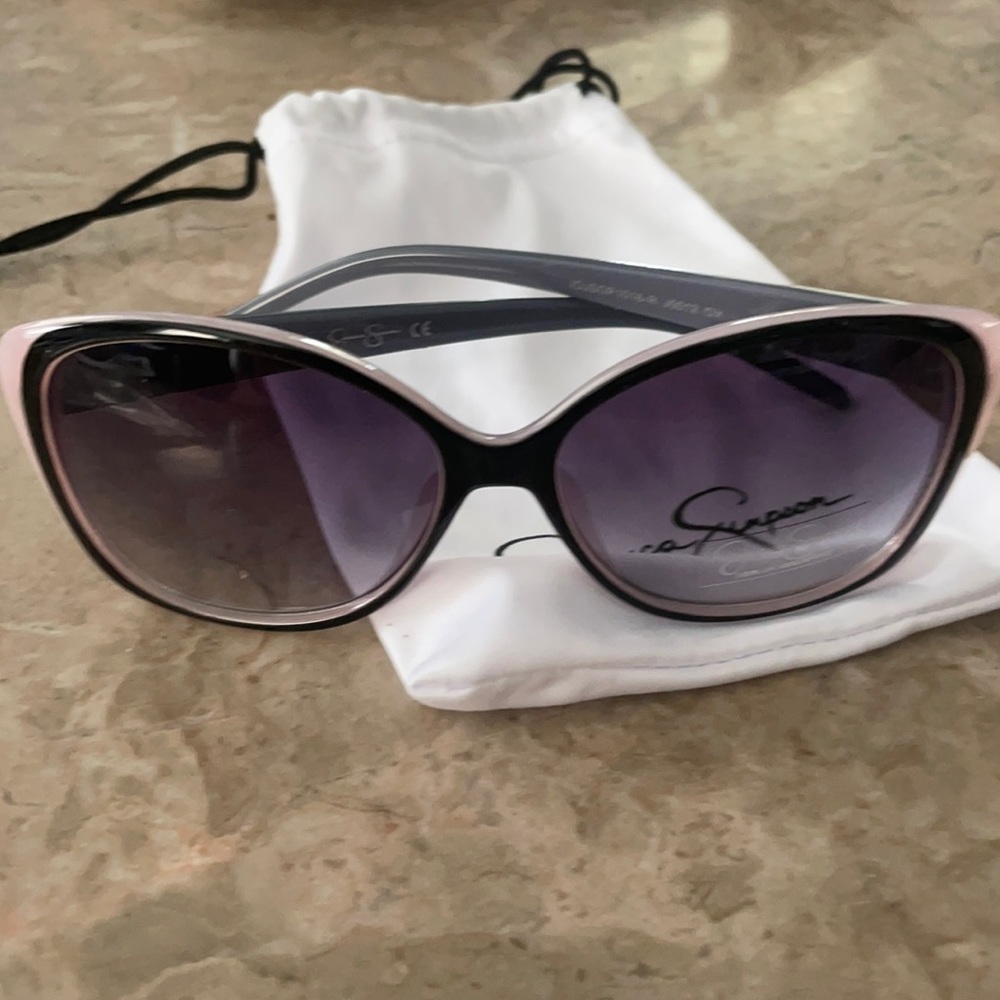 Jessica Simpson cat eye sunglasses